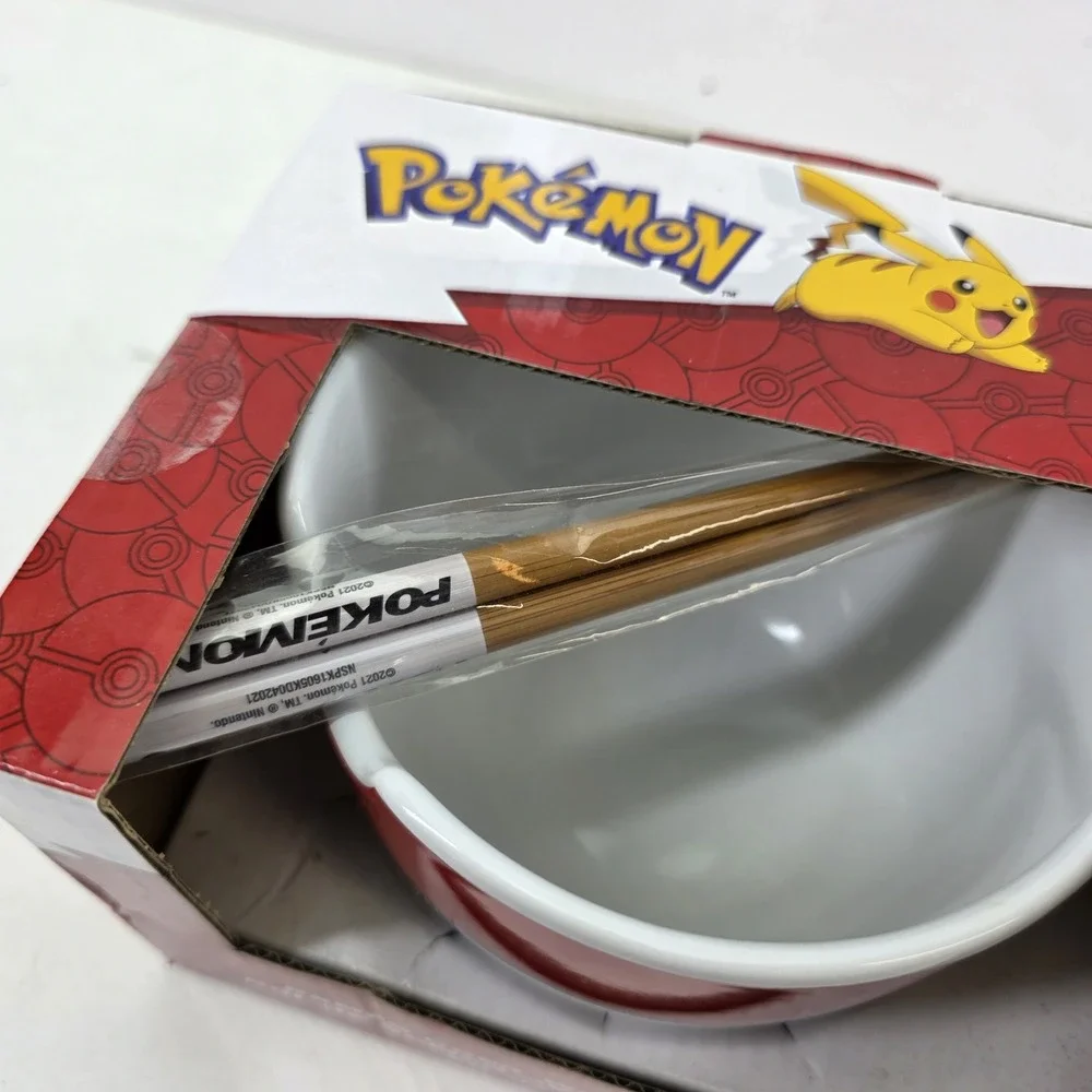 Pokémon Pokeball 20 oz Ceramic Ramen Bowl With Chopsticks NEW